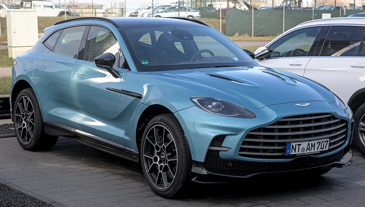 Rent Aston Martin DBX in Dubai