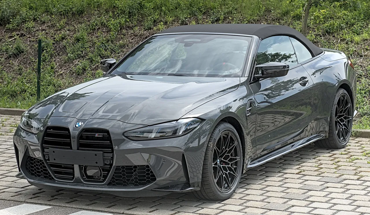 Rent BMW M4 Competition Convertible in Dubai