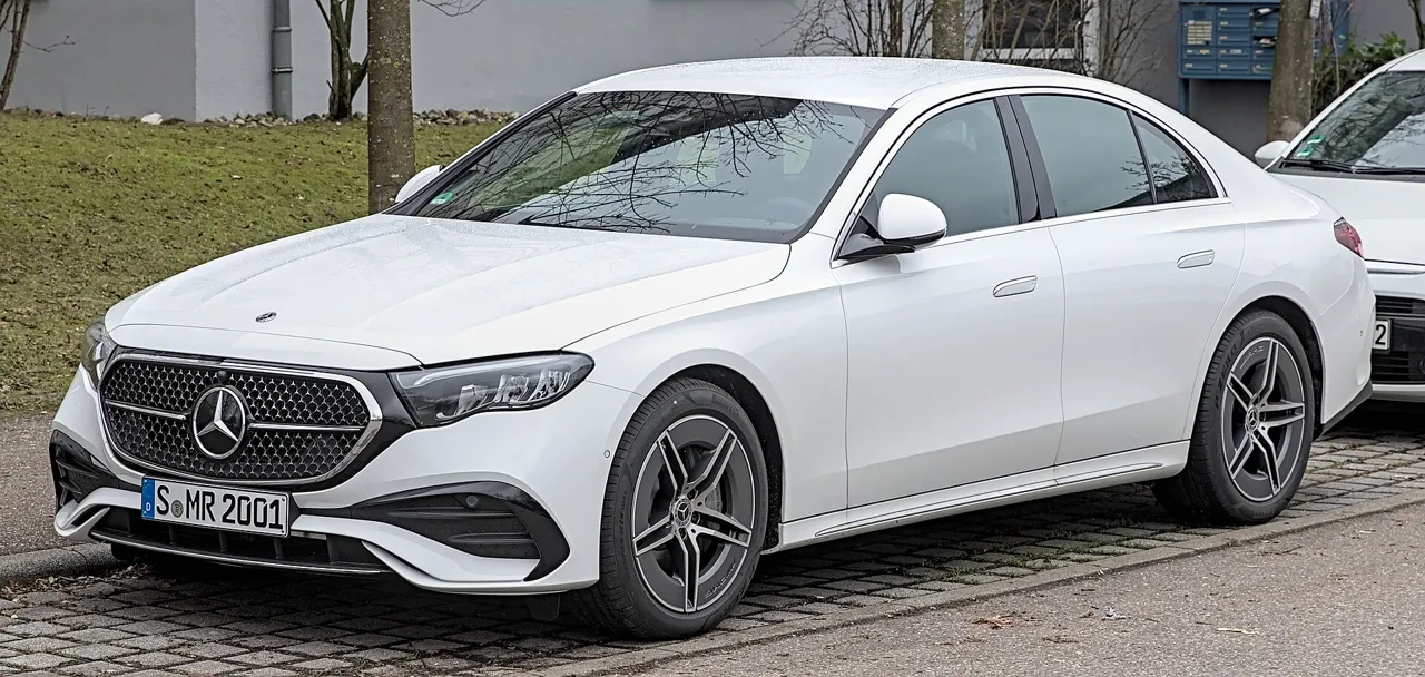 Rent Mercedes-Benz E-Class in Dubai