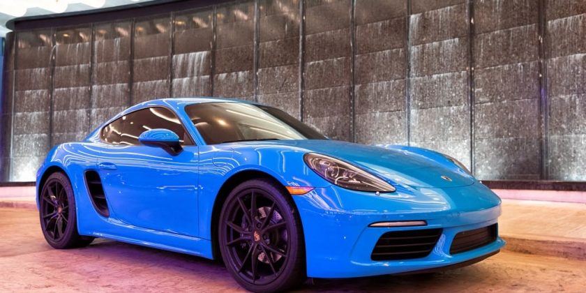 Rent a Porsche in Dubai
