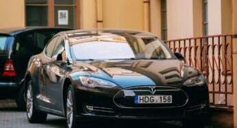 Rent Tesla Model S in Dubai